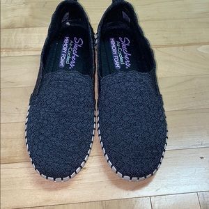 Skechers slip on sneakers